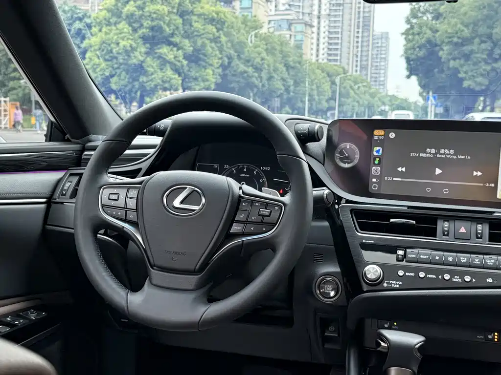 Lexus ES 2024 — фото 13