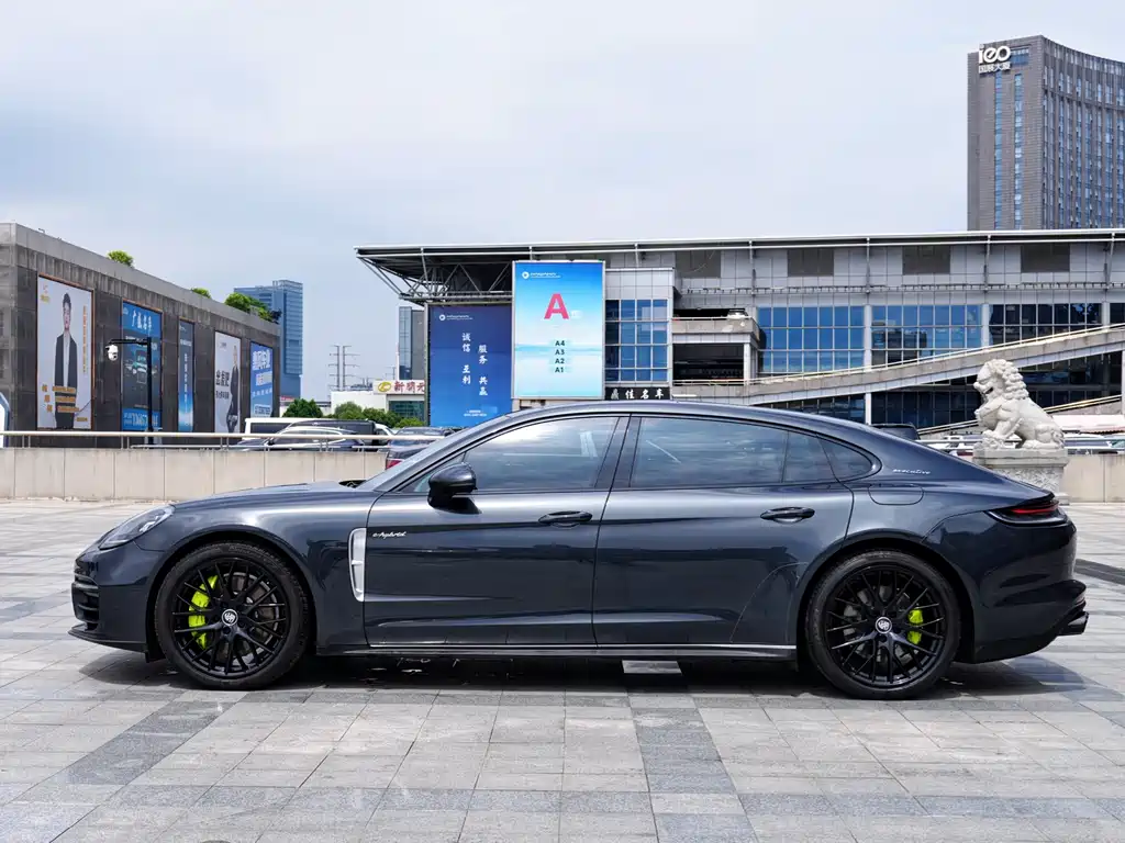 Porsche Panamera Hybrid 2022 — фото 3