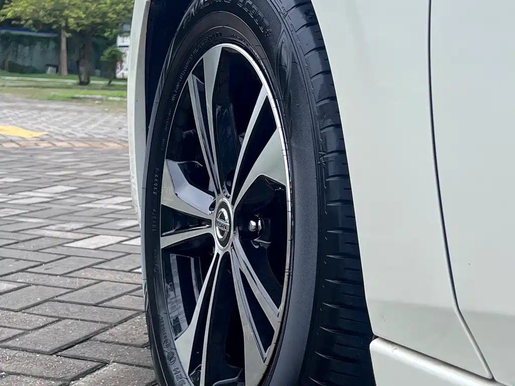Nissan Sylphy 2023 — фото 17