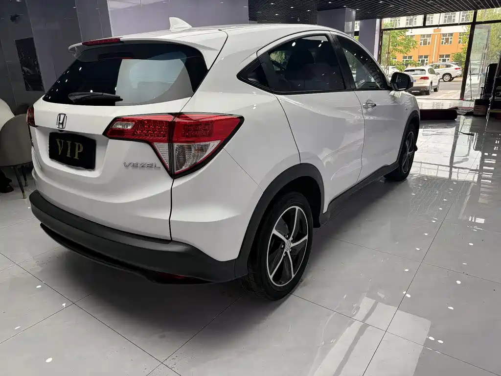 Honda Vezel 2022 — фото 5