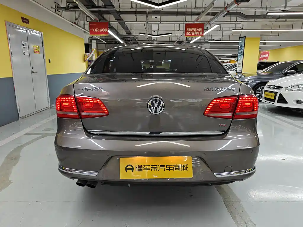 Volkswagen Magotan 2014