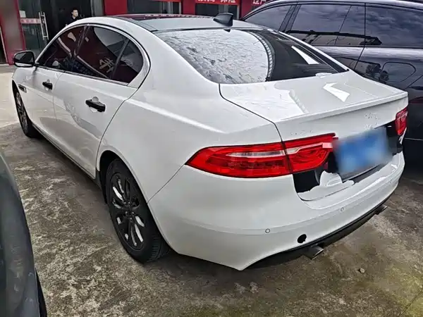Jaguar XEL 2019