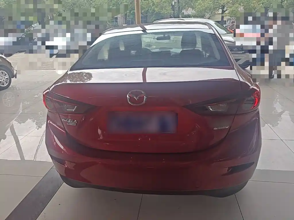 Mazda 3 Axela 2018