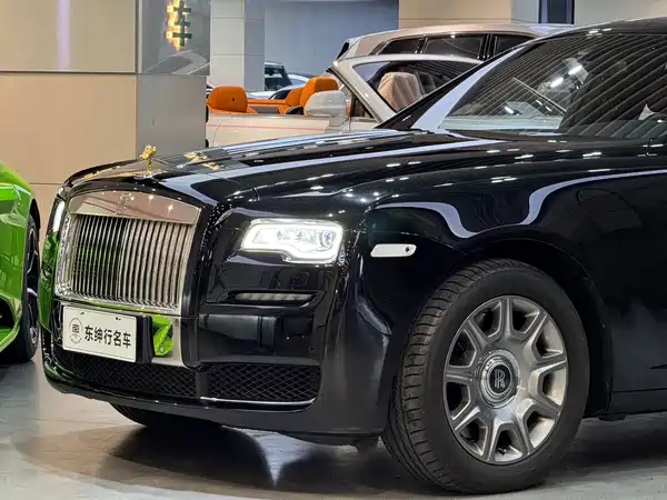 Rolls-Royce Ghost 2015