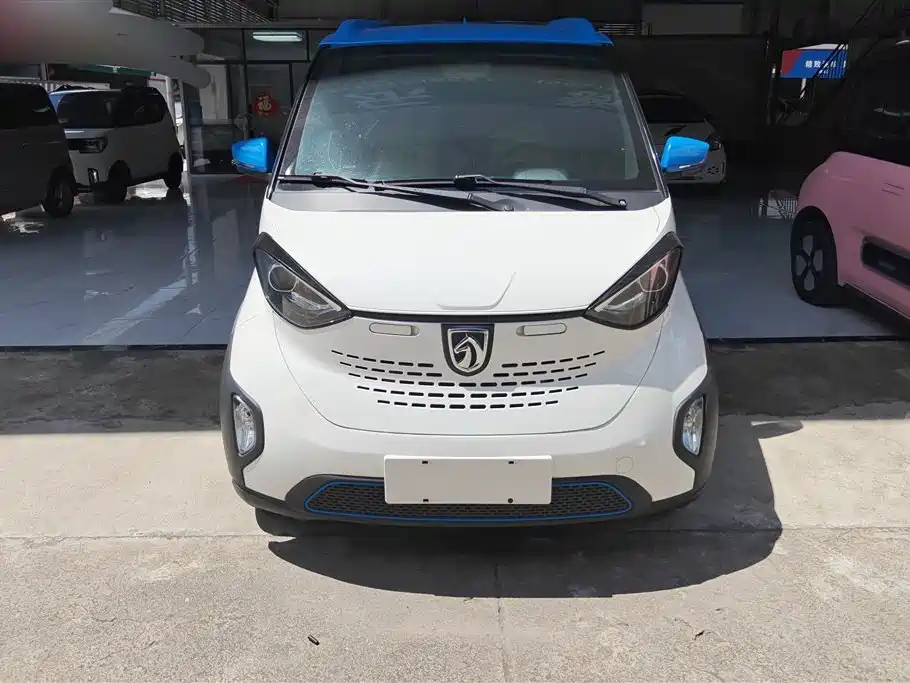 Baojun E100 2020