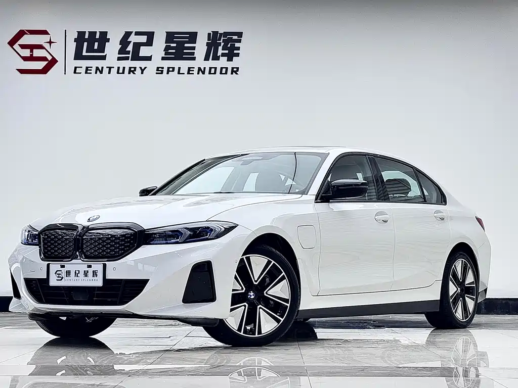 BMW i3 2025 — фото 1