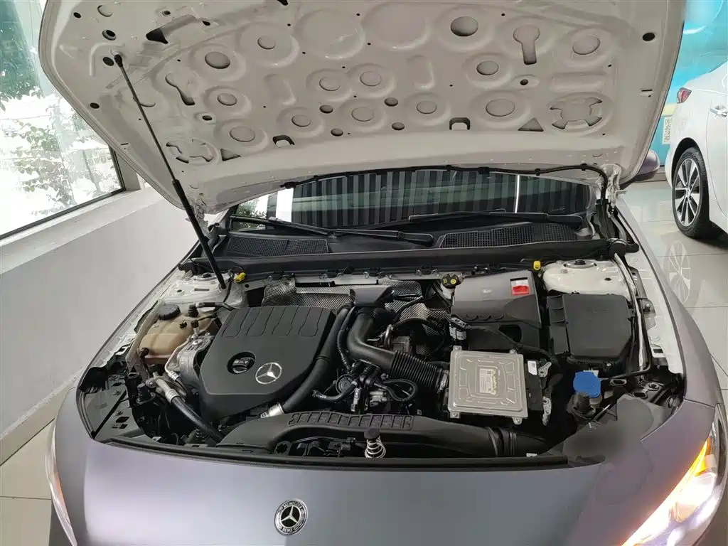 Mercedes-Benz A-Class 2020 — фото 20