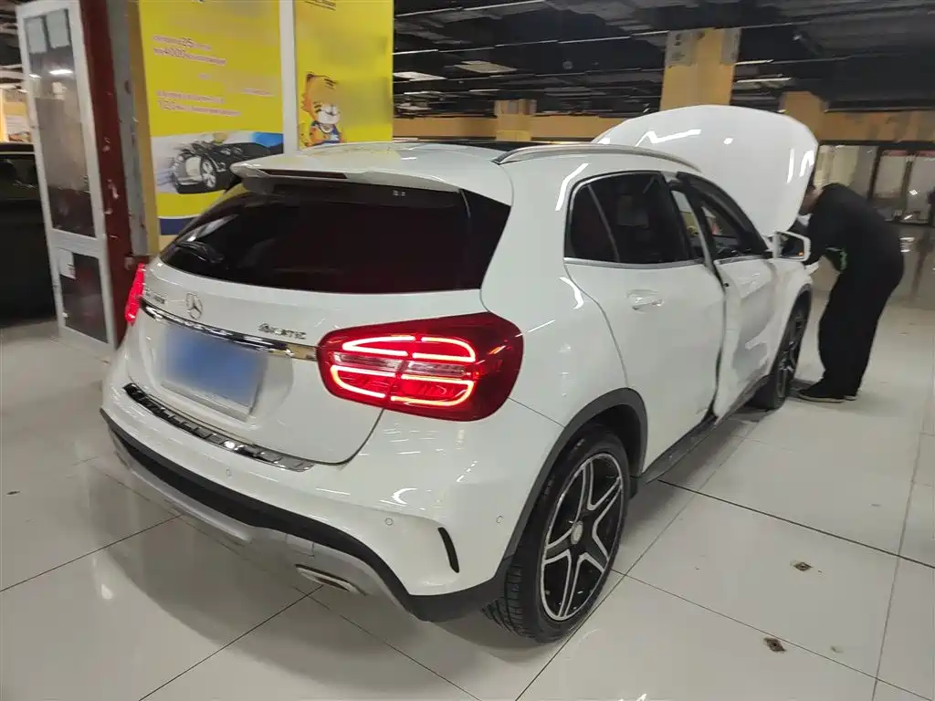 Mercedes-Benz GLA 2017 — фото 7