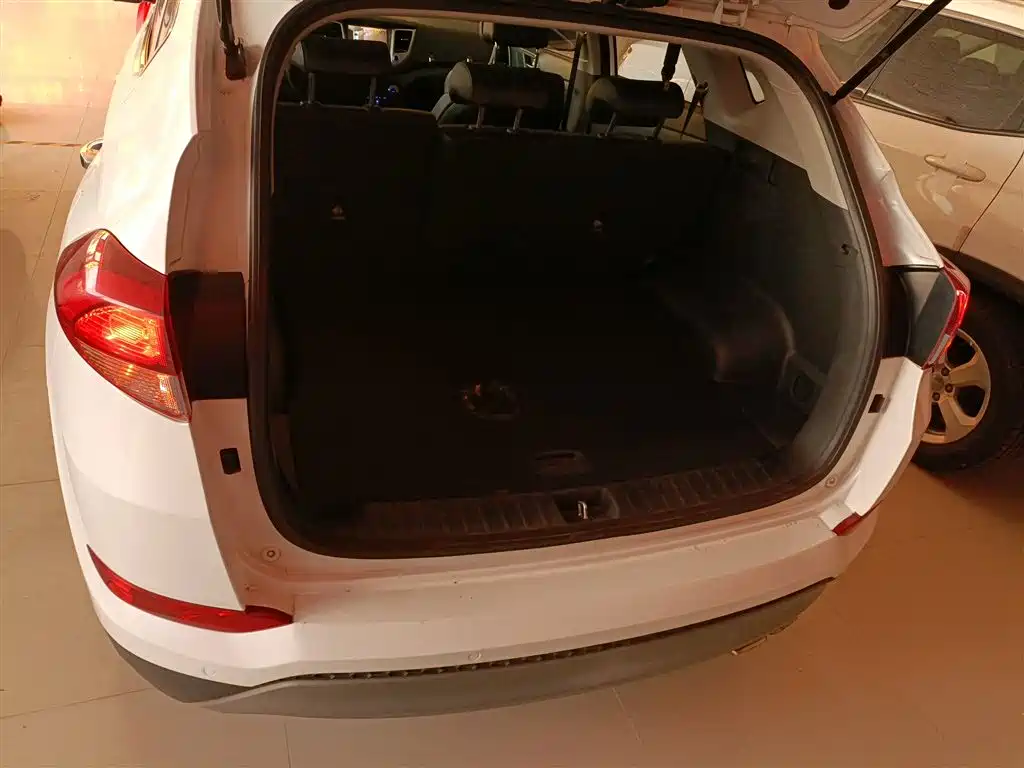 Hyundai Tucson 2018 — фото 19