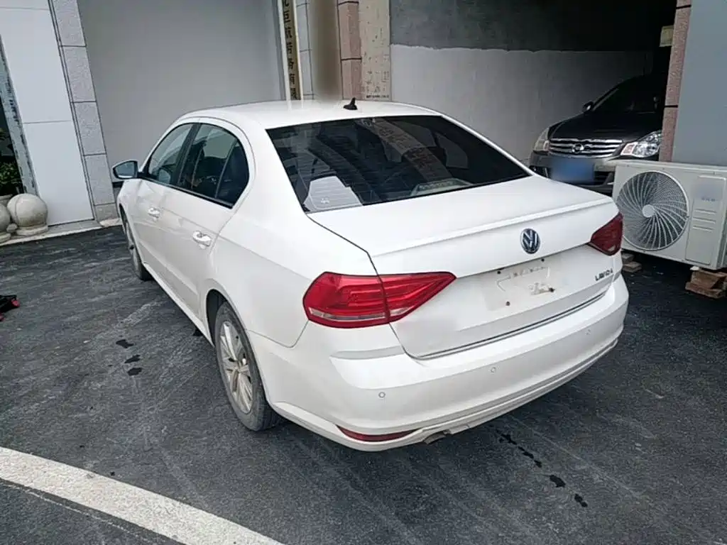 Volkswagen Lavida 2016