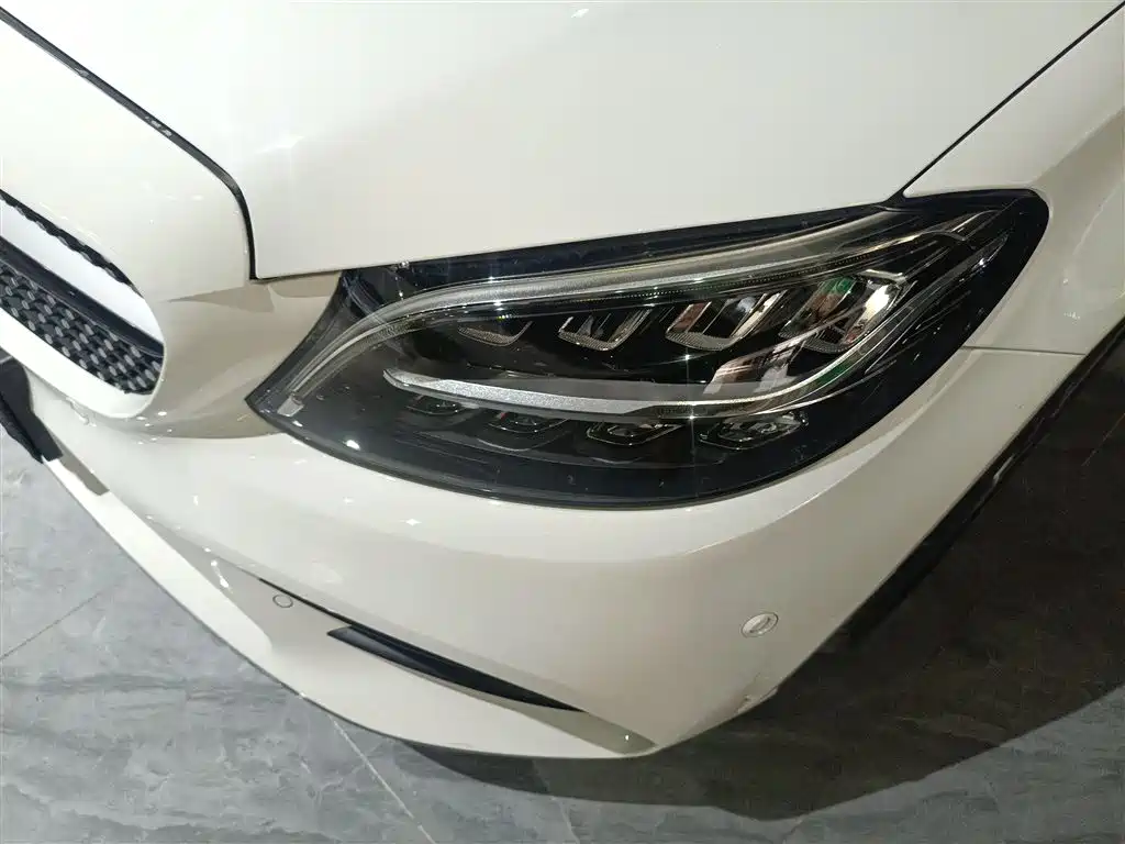 Mercedes-Benz C-Class 2020 — фото 24