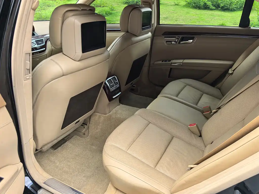 Mercedes-Benz S-Class 2011 — фото 18