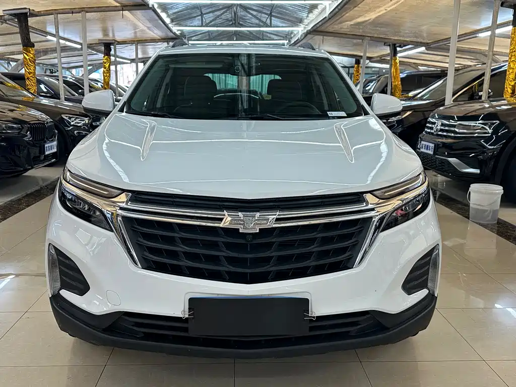 Chevrolet Equinox 2023 — фото 2