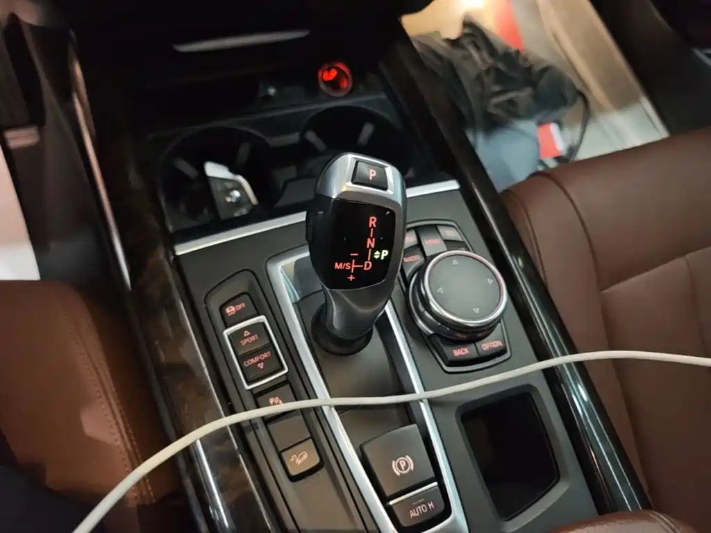 BMW X5 2016 — фото 14