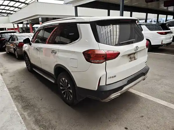 Maxus D90 2018