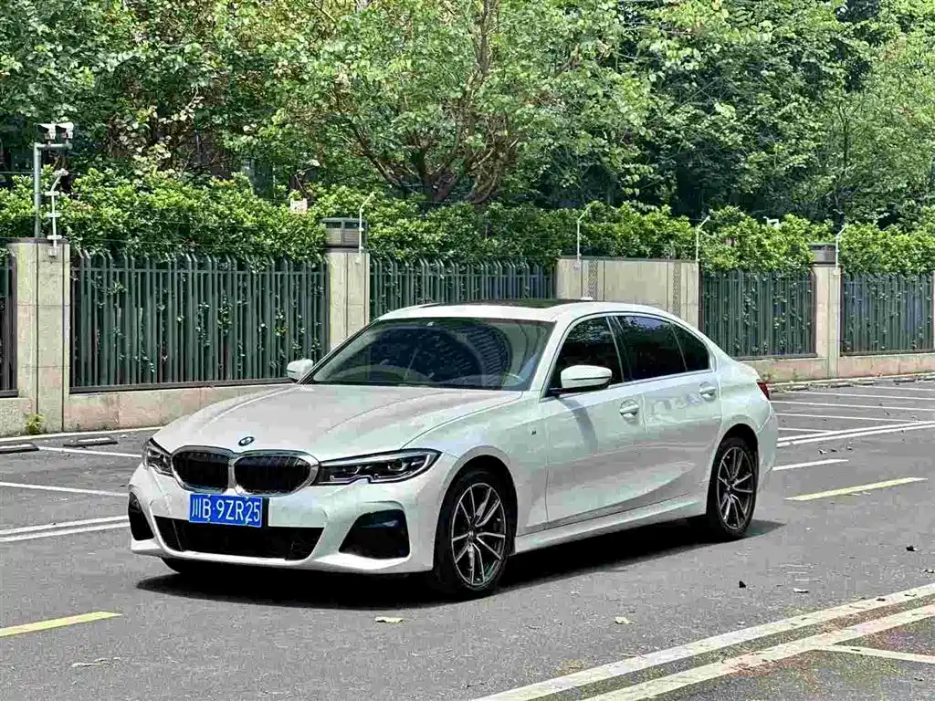 BMW 3 Series 2021 — фото 2
