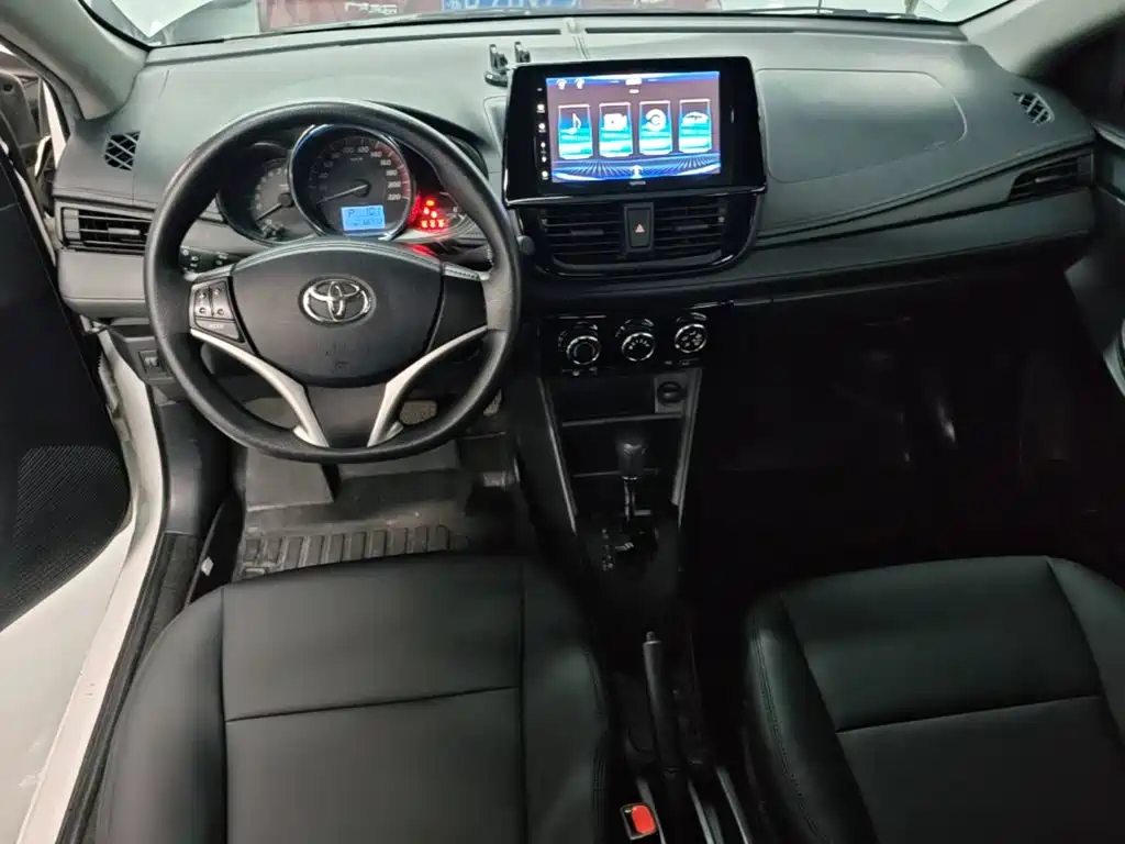 Toyota Vios 2023 — фото 10