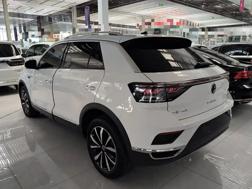 Volkswagen T-Roc 2024