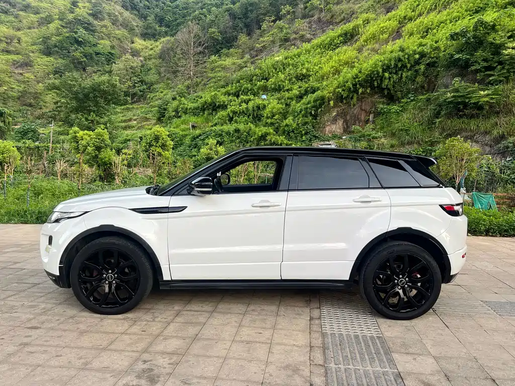 Land Rover Evoque 2012