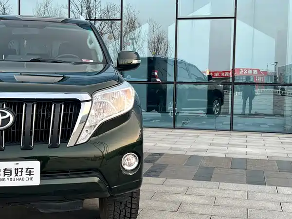 Toyota Prado 2016