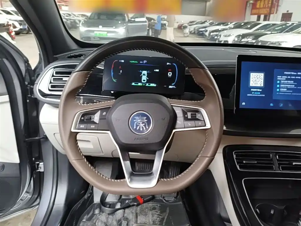 BYD Qin PLUS 2023 — фото 11