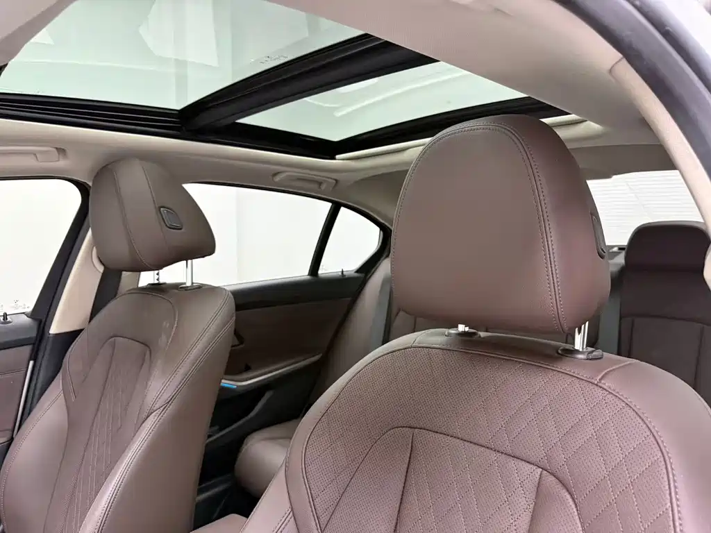 BMW i3 2023