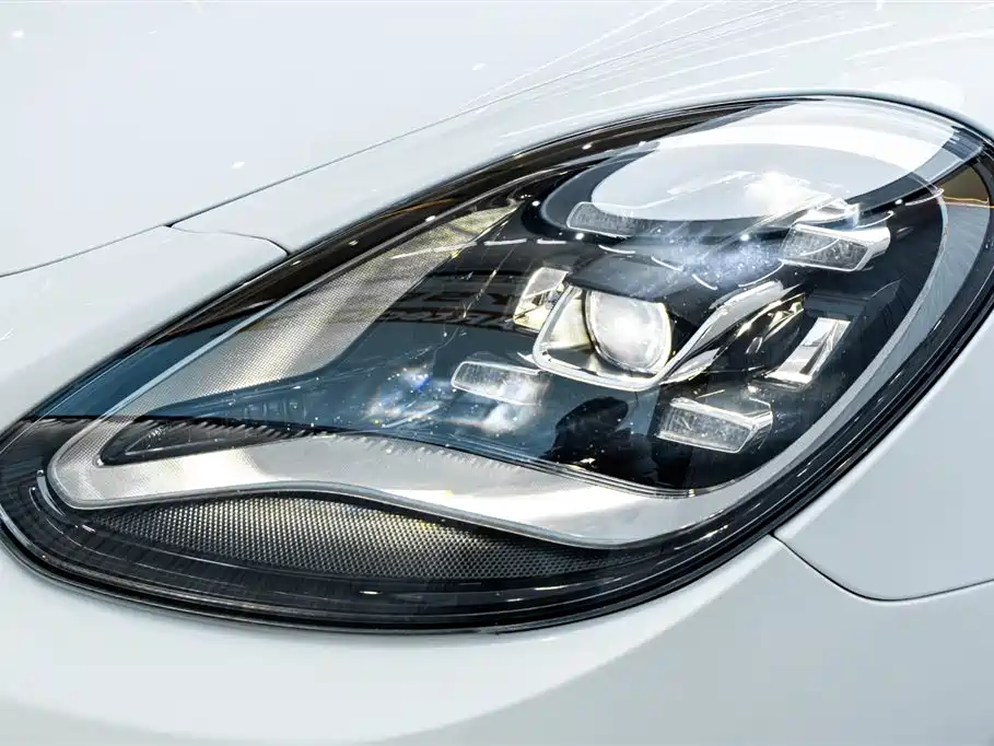 Porsche Panamera 2024