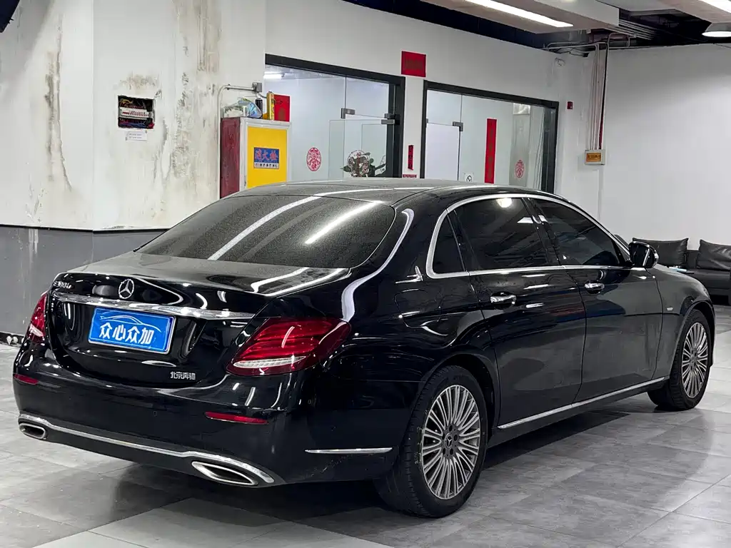 Mercedes-Benz E-Class 2020 — фото 5