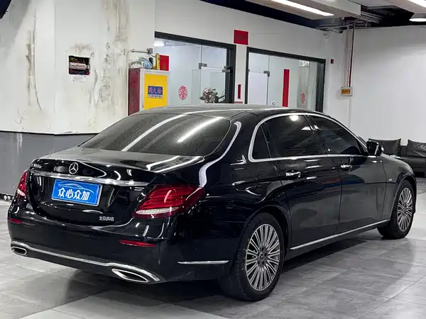 Mercedes-Benz E-Class 2020