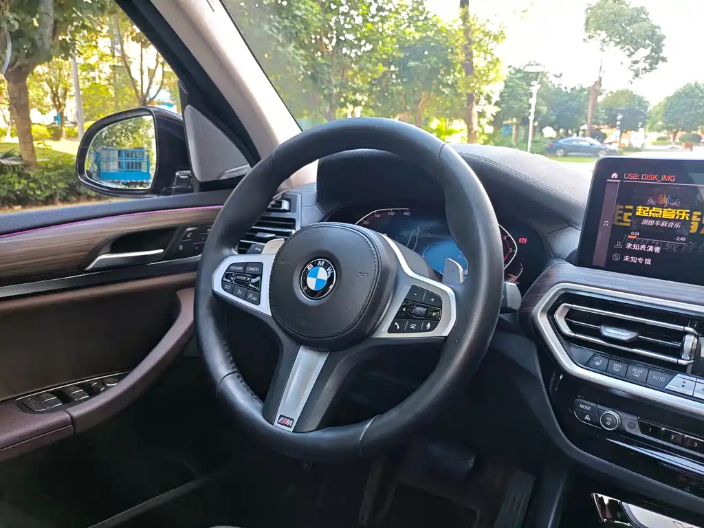 BMW X3 2022 — фото 11
