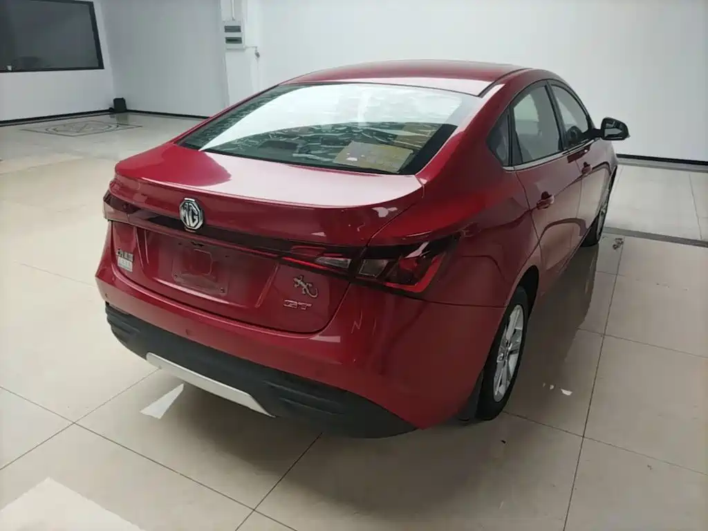 MG GT 2016