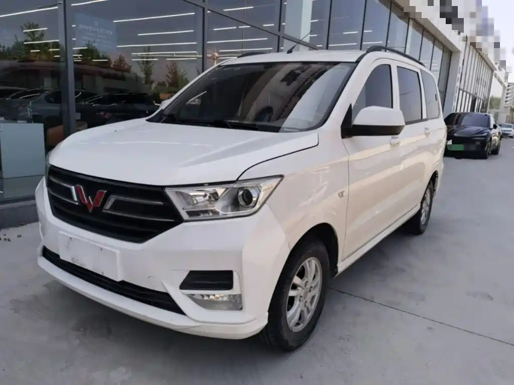 Wuling Hongguang 2019