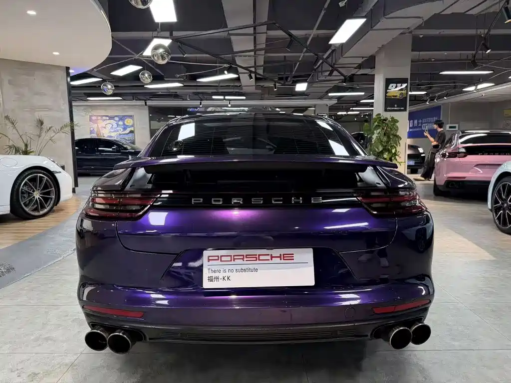 Porsche Panamera 2018 — фото 8