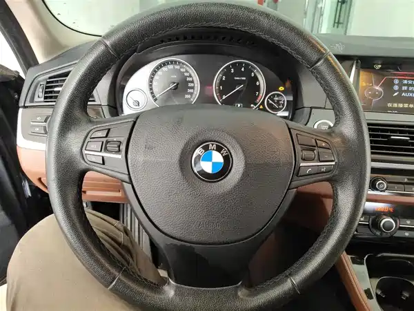 BMW 5 Series 2014