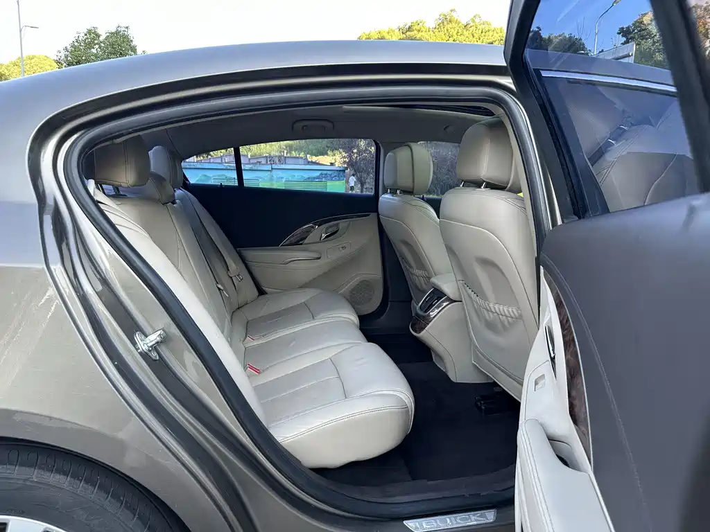 Buick LaCrosse 2013 — фото 21