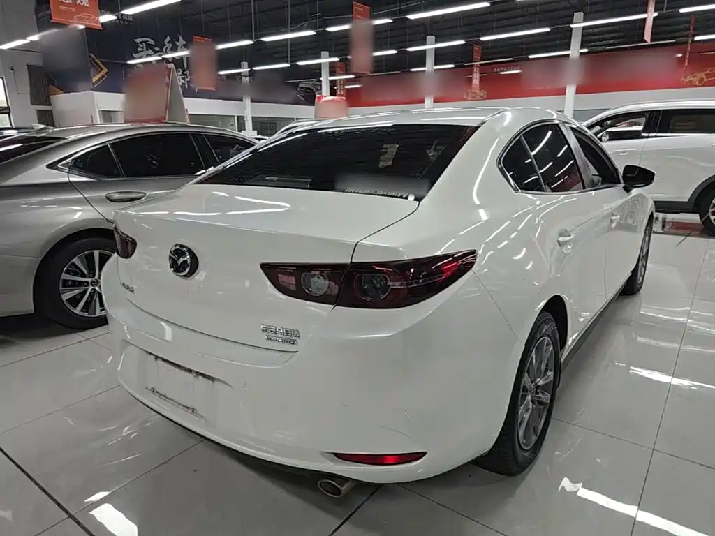 Mazda 3 Angkesela 2022