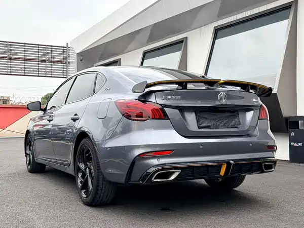 MG MG6 2021