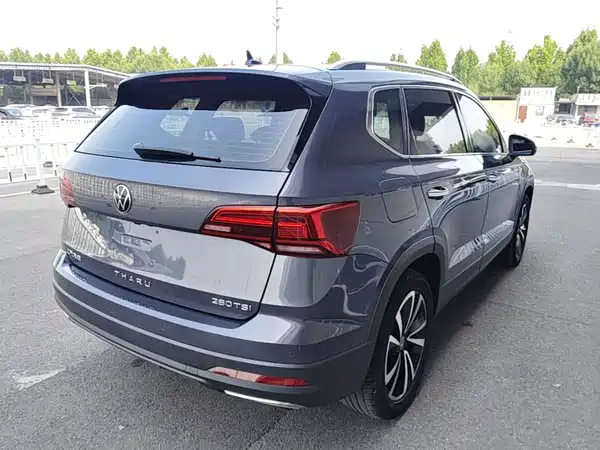 Volkswagen Tharu 2020