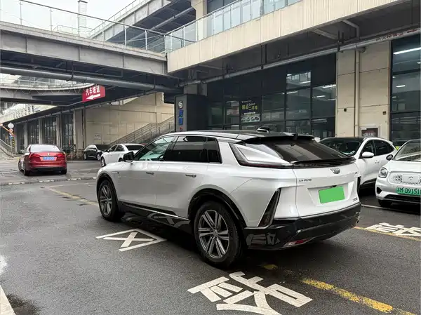 Cadillac Lyriq 2022