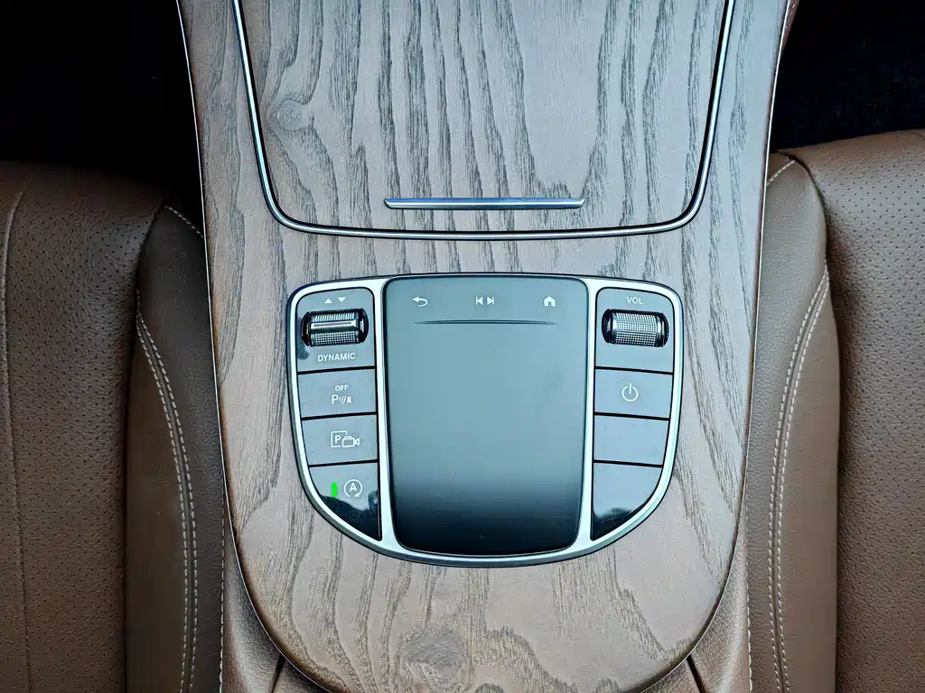 Mercedes-Benz E-Class 2021 — фото 12
