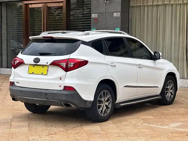 BYD Song 2016