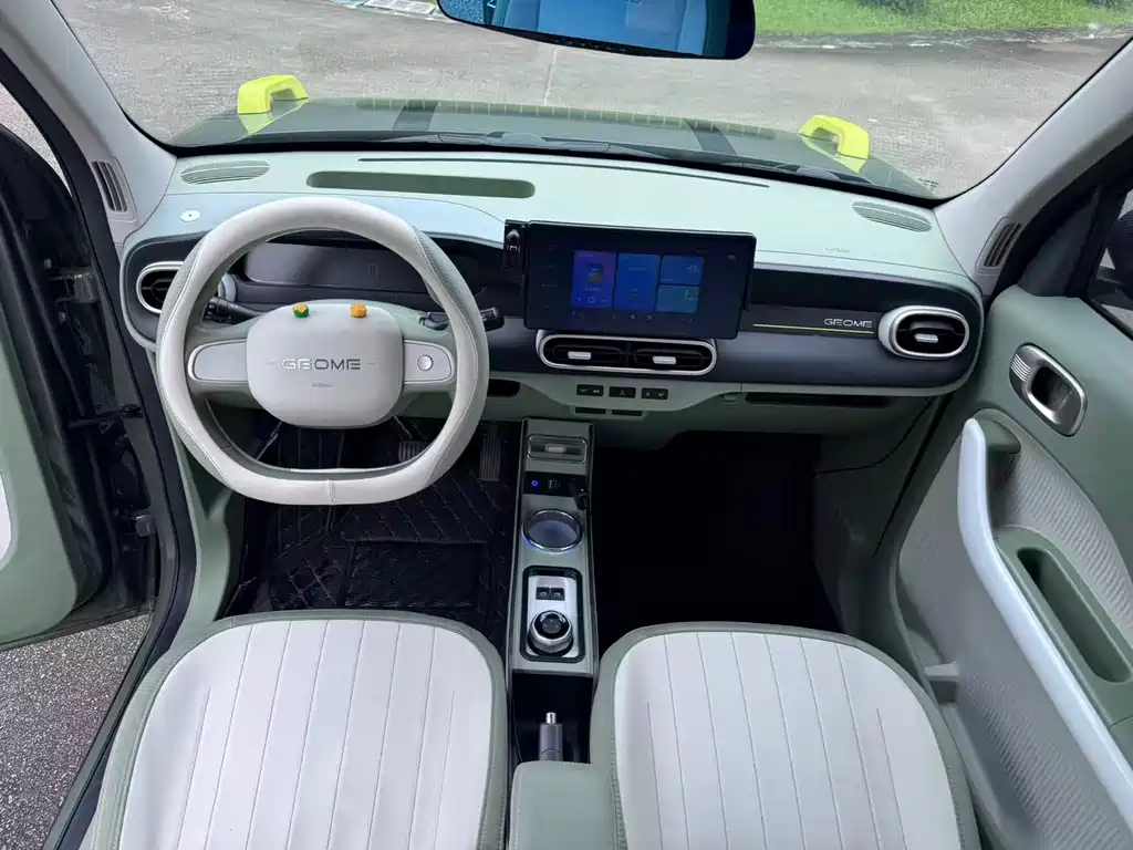 Geely Galaxy Panda 2025 — фото 8