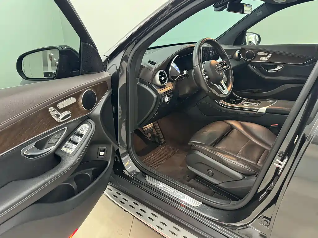 Mercedes-Benz GLC 2019 — фото 10