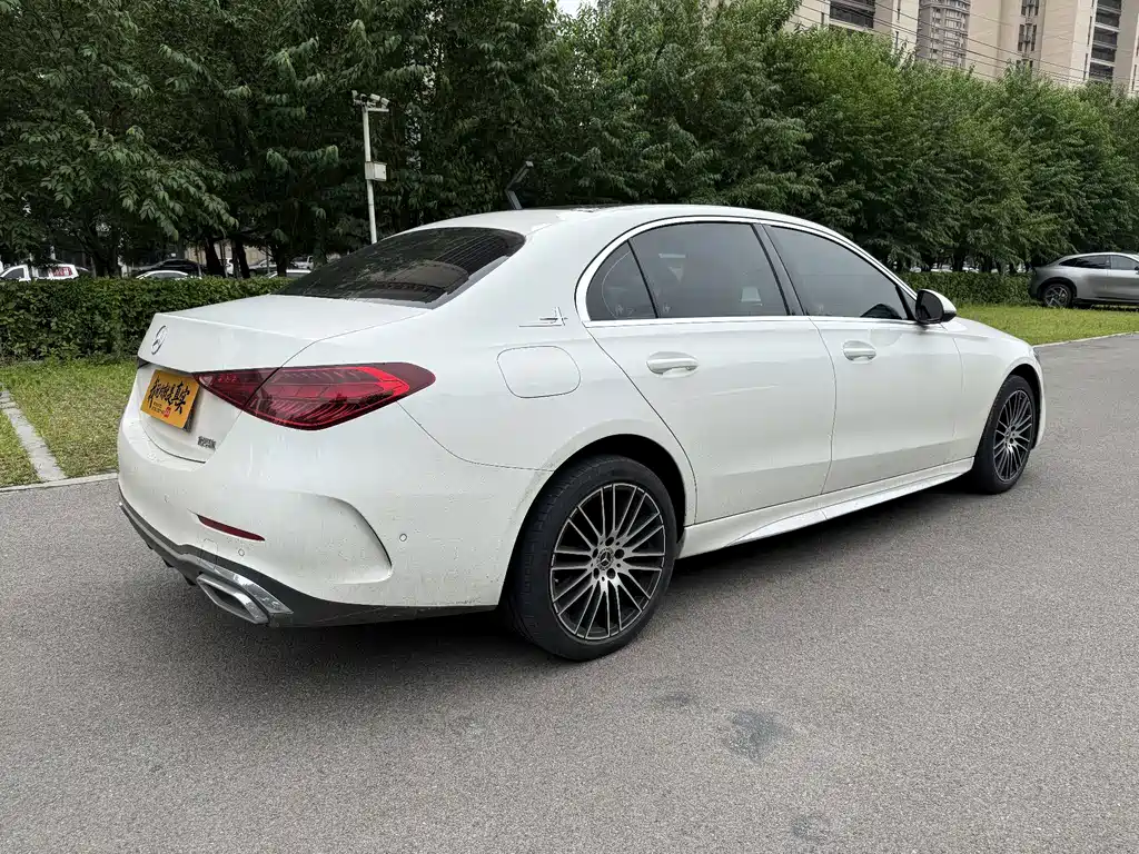 Mercedes-Benz C-Class 2023 — фото 9