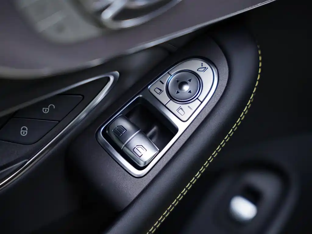 Mercedes-Benz C-Class AMG 2021 — фото 32