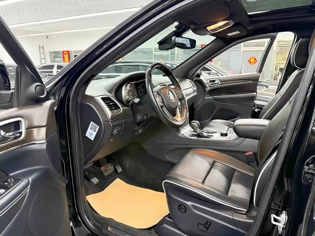 Jeep Grand Cherokee 2018