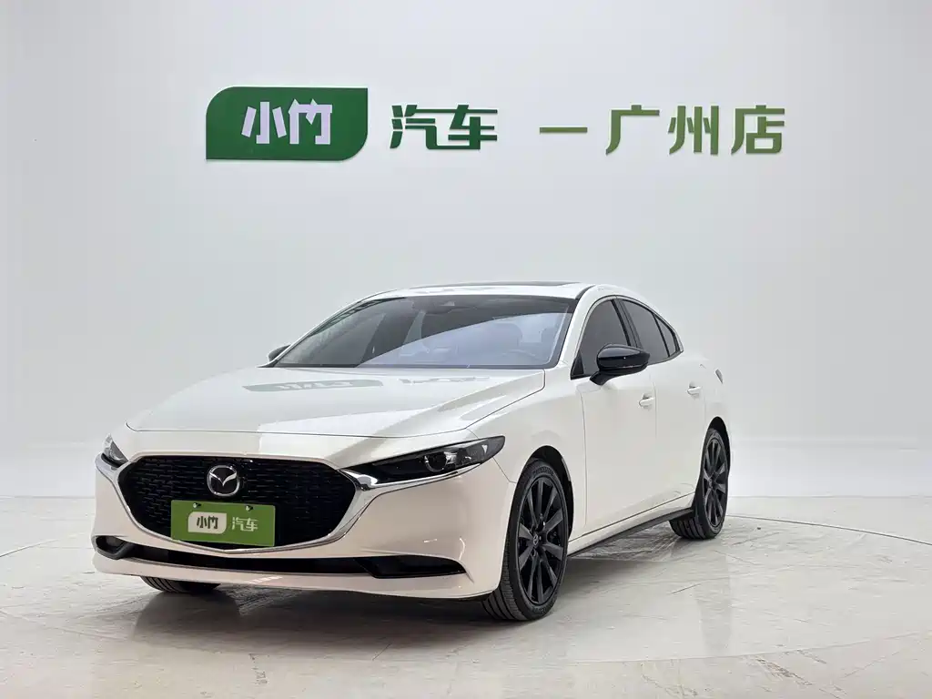 Mazda 3 Axela 2023 — фото 1