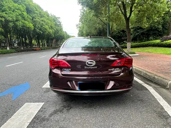 GAC Trumpchi GA6 2015