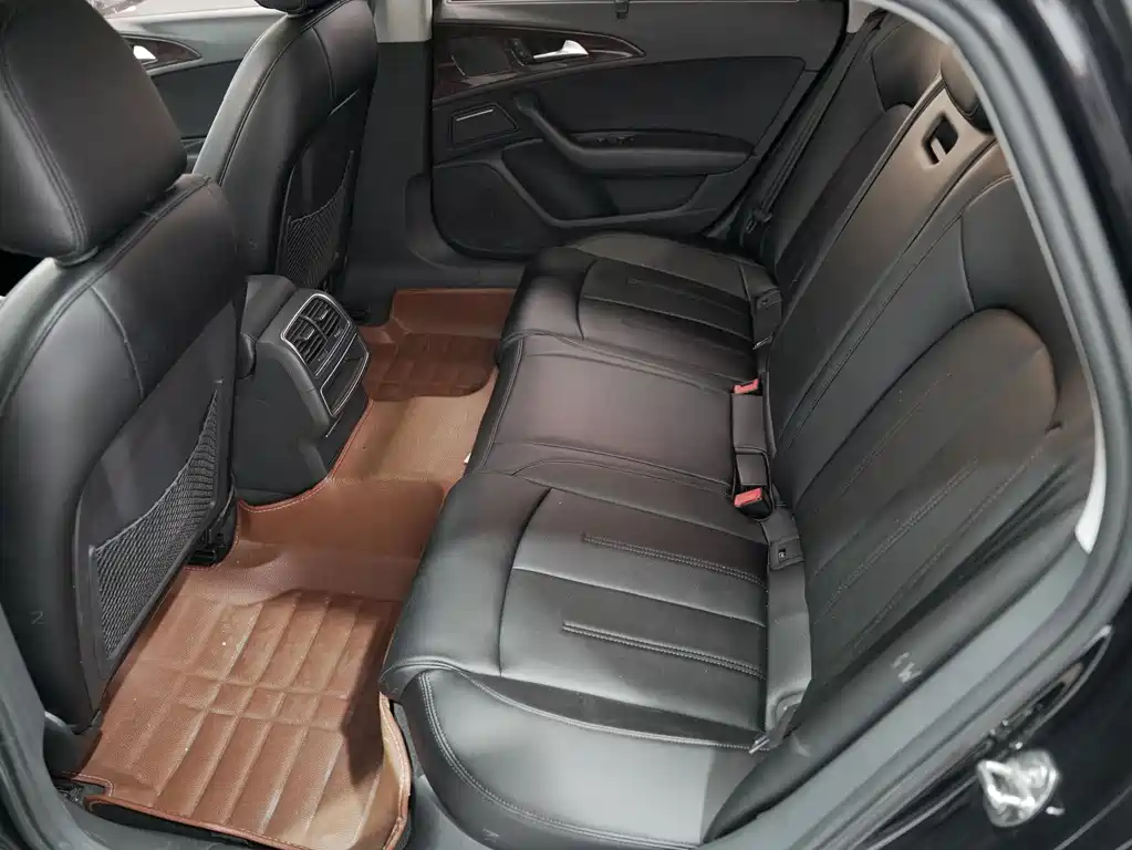 Audi A6L 2014 — фото 15