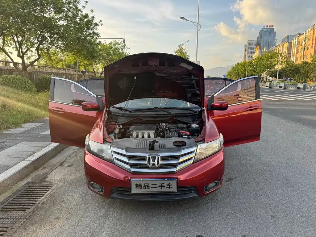Honda City Classic 2013 — фото 12